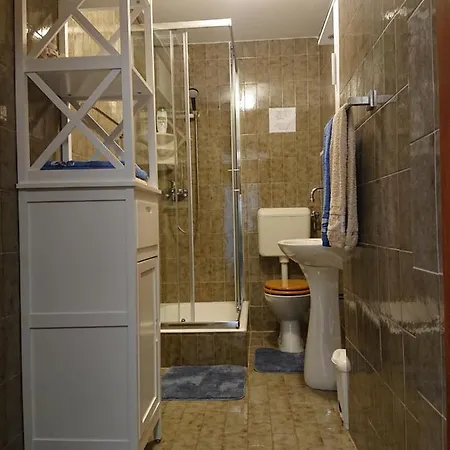 Da Dorian شقة بونات