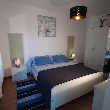 Da Dorian Apartman Punat